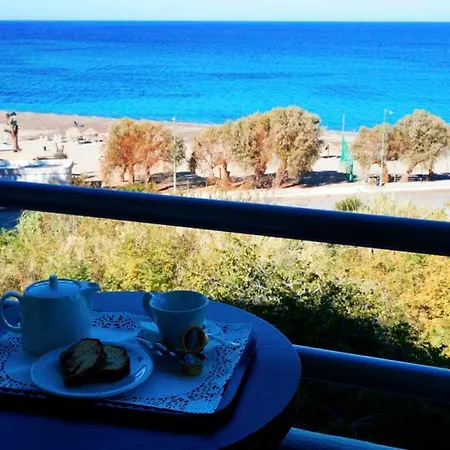 Ξενοδοχείο Kanellakis